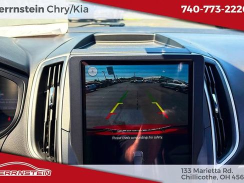 Used 2023 Ford Edge ST-Line w/ Class II Trailer Tow Package AWD/4WD image 18