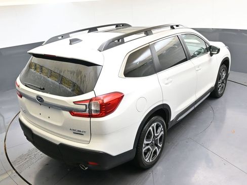 New 2025 Subaru Ascent Limited image 40
