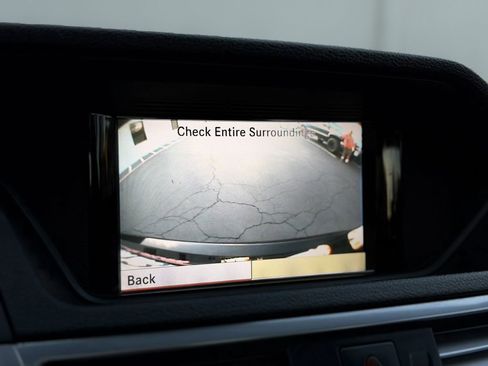 Used 2010 Mercedes-Benz E 63 AMG Sedan image 31