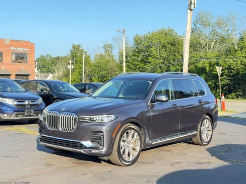 Used 2020 BMW X7 xDrive40i w/ Executive Package AWD/4WD image 18
