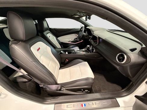 Used 2016 Chevrolet Camaro SS image 25