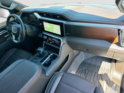 Used 2025 GMC Sierra 1500 Denali image 34