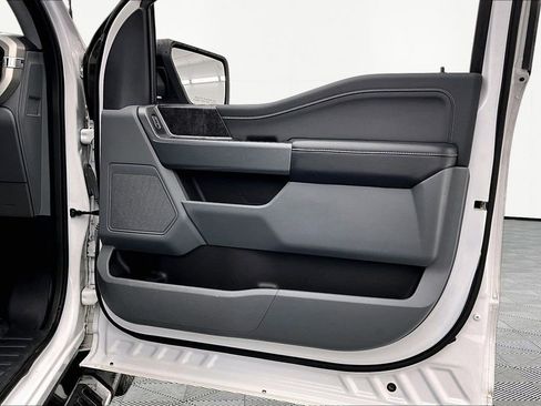 Certified 2021 Ford F150 XLT w/ Equipment Group 302A High image 25