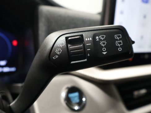 Used 2025 Ford Explorer Active image 38