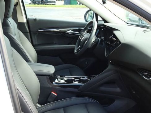 Used 2023 Buick Envision Essence AWD/4WD image 47