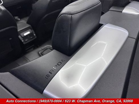 Used 2018 Land Rover Range Rover Evoque SE Dynamic AWD/4WD image 34