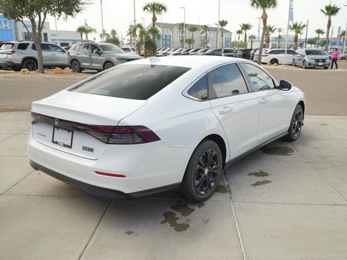 Used 2026 Honda Accord LX image 9