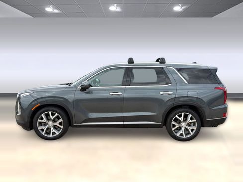 Used 2022 Hyundai Palisade SEL w/ 8P Bench Seat Package AWD/4WD image 2