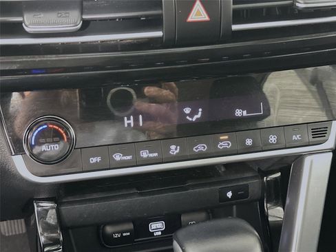 Used 2021 Kia Seltos EX image 9