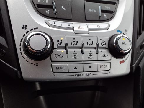 Used 2013 Chevrolet Equinox LT FWD image 6