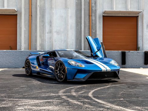 Used 2019 Ford GT image 40