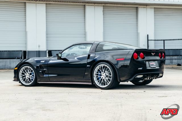 Used 2011 Chevrolet Corvette ZR1 w/ Preferred Equipment Group RWD image 5
