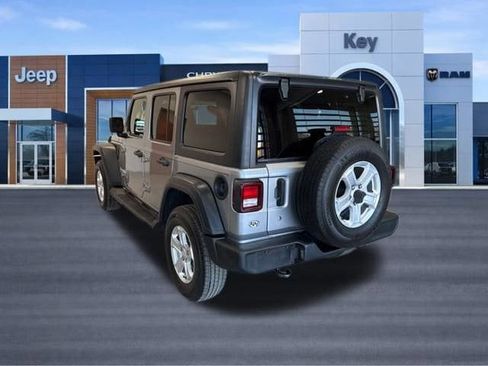 Used 2020 Jeep Wrangler Unlimited Sport S image 3