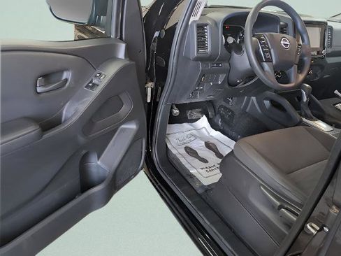 Used 2022 Nissan Frontier S w/ Technology Package image 7