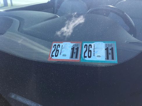 Used 2019 GMC Acadia SLT image 47