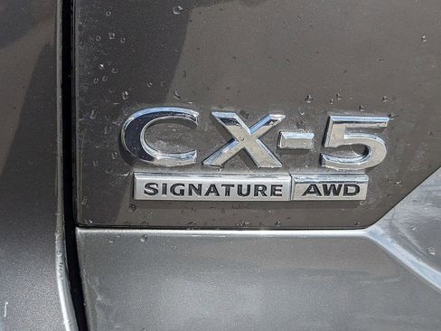 Certified 2025 MAZDA CX-5 Signature image 12