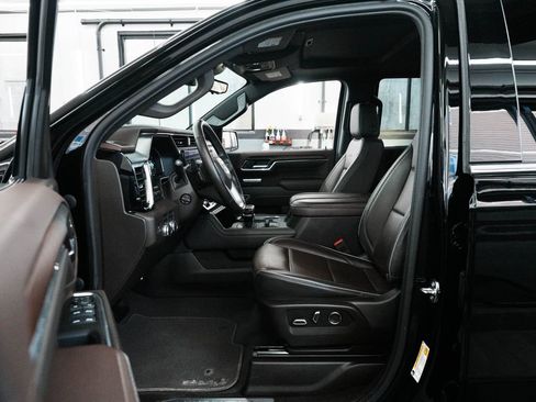 Used 2024 GMC Sierra 1500 Denali w/ Denali Reserve Package AWD/4WD image 28