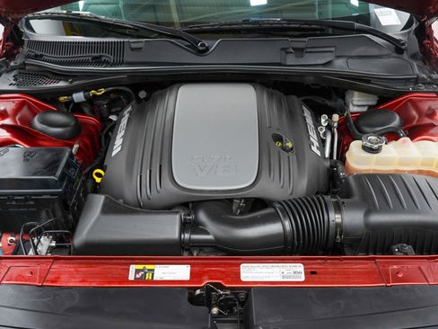 Used 2014 Dodge Challenger R/T RWD image 25