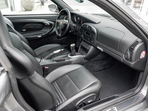 Used 2004 Porsche 911 GT3 image 25