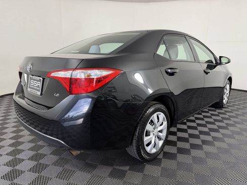 Used 2016 Toyota Corolla LE FWD image 5
