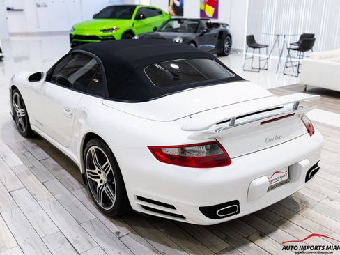 Used 2008 Porsche 911 Turbo AWD/4WD image 15