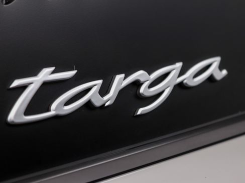 Used 2022 Porsche 911 Targa 4S AWD/4WD image 45