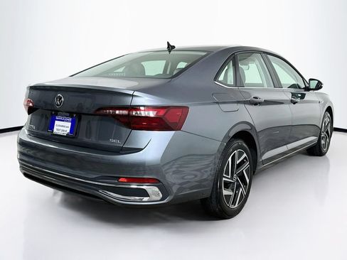 Used 2024 Volkswagen Jetta SEL FWD image 8