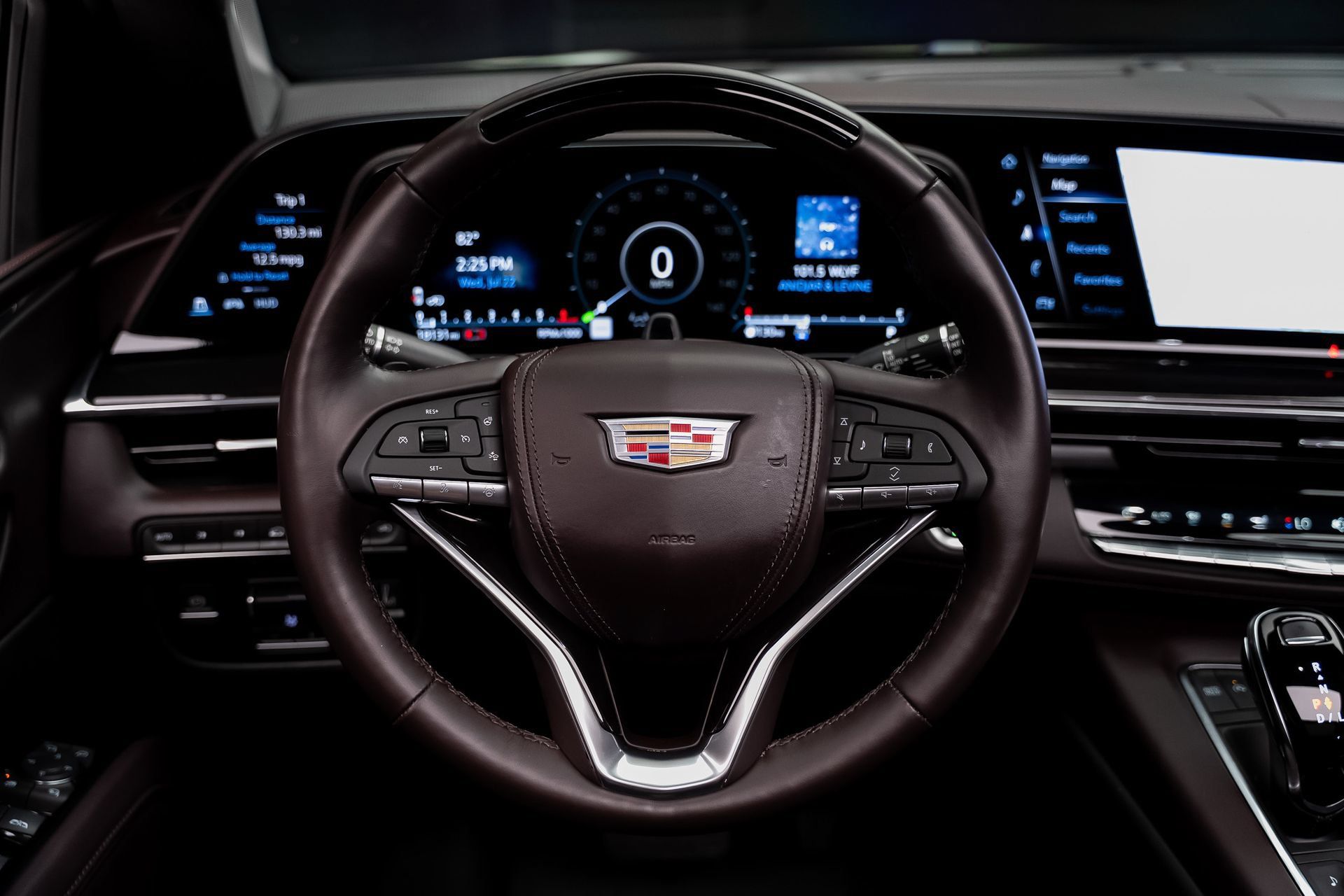 Used 2022 Cadillac Escalade ESV Premium Luxury Platinum w/ LPO, Floor Liner Package AWD/4WD image 44