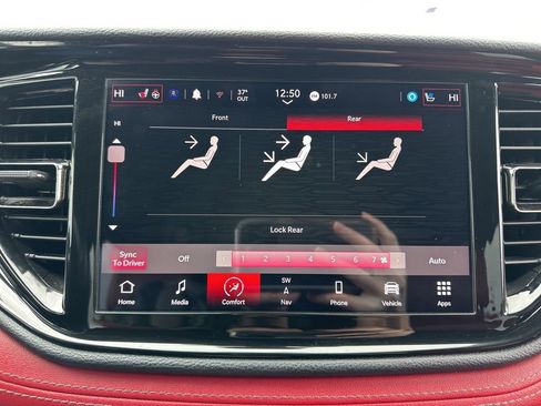 Used 2022 Dodge Durango R/T w/ Blacktop Package image 41