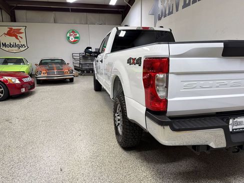 Used 2022 Ford F350 XL w/ Power Equipment Group AWD/4WD image 9