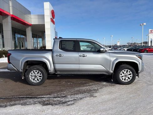 New 2026 Toyota Tacoma SR5 image 2