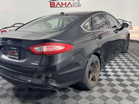 Used 2013 Ford Fusion SE FWD image 6