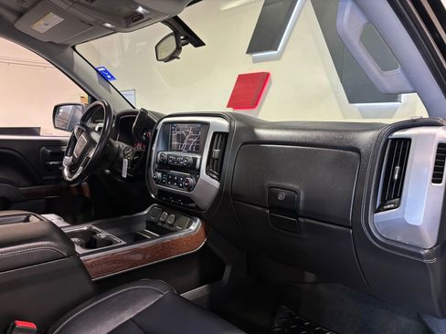 Used 2017 GMC Sierra 1500 SLE image 13