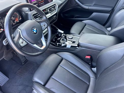 Used 2023 BMW X3 xDrive30i w/ Premium Package AWD/4WD image 4