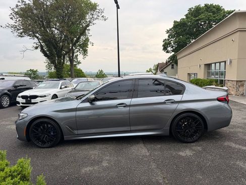 Used 2021 BMW M550i xDrive w/ Parking Assistance Package AWD/4WD image 4