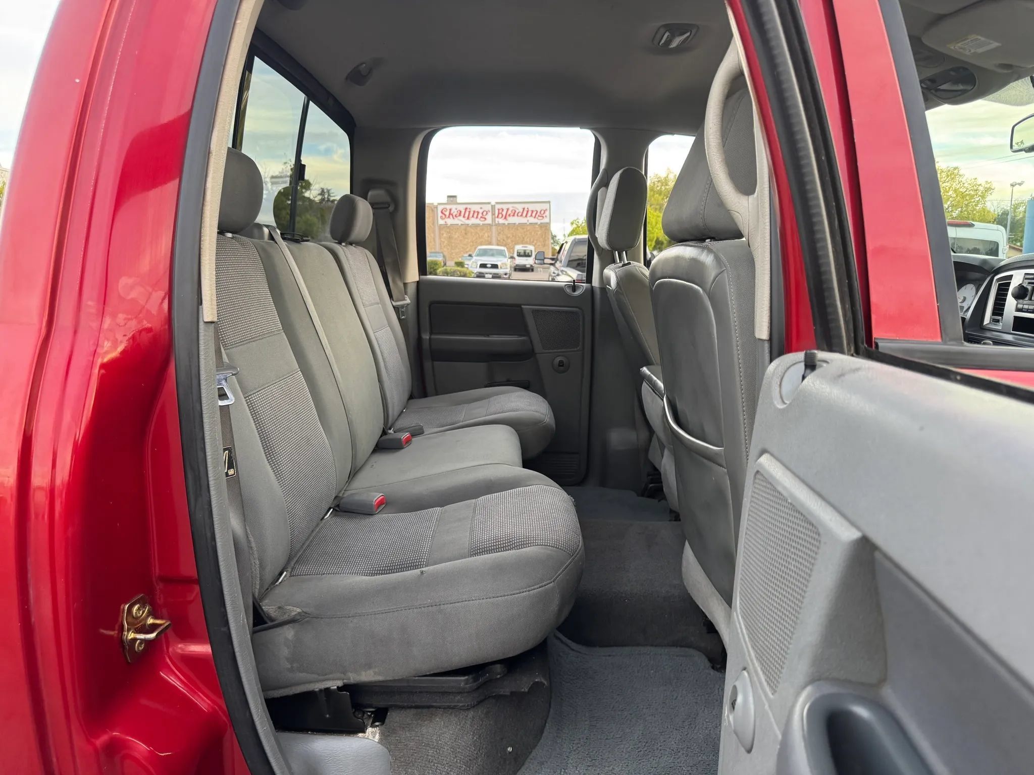 Used 2007 Dodge Ram 2500 Truck SLT w/ Quad Cab Big Horn Value Group AWD/4WD image 15