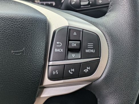 Used 2024 Ford Explorer XLT RWD image 22