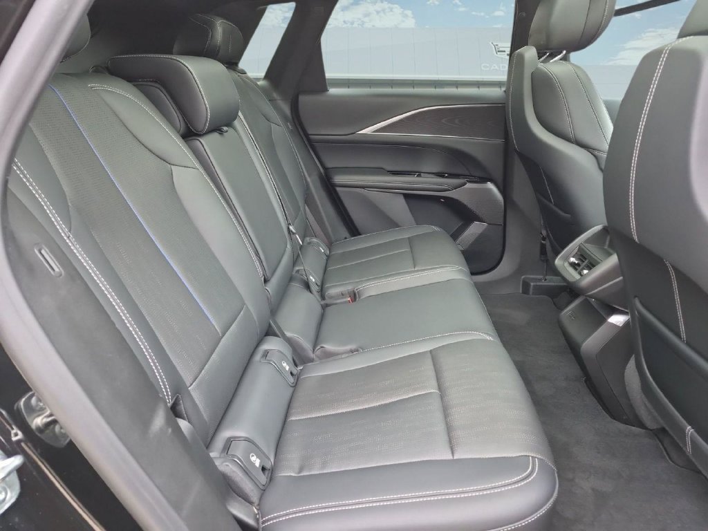 Certified 2024 Cadillac Lyriq Sport AWD/4WD image 17