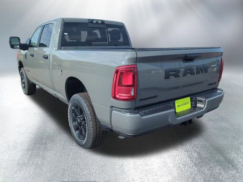 New 2026 RAM 2500 Big Horn AWD/4WD image 4