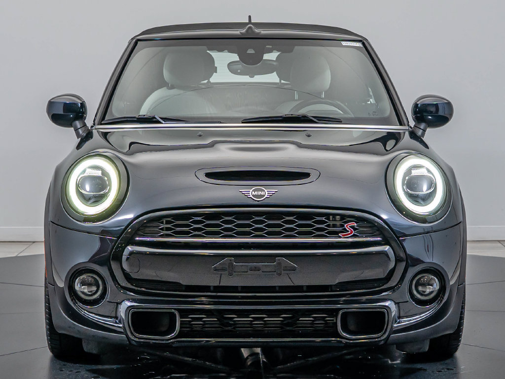 Used 2021 MINI Cooper S FWD image 2