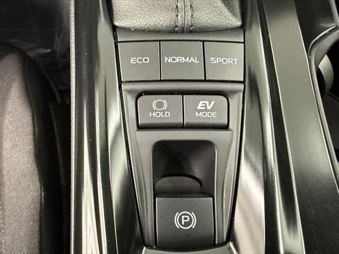 Certified 2025 Toyota Camry LE image 26