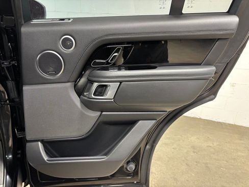 Used 2022 Land Rover Range Rover Westminster Edition image 41