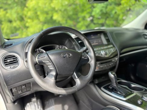 Used 2019 INFINITI QX60 Pure AWD/4WD image 5