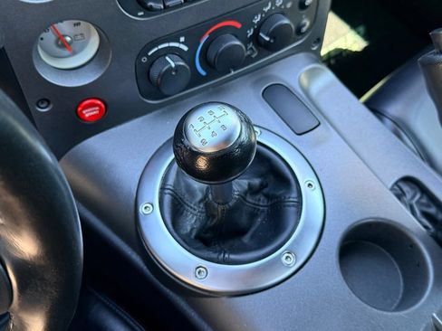 Used 2006 Dodge Viper SRT-10 RWD image 12