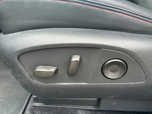 Used 2024 Chevrolet Blazer EV RS image 23