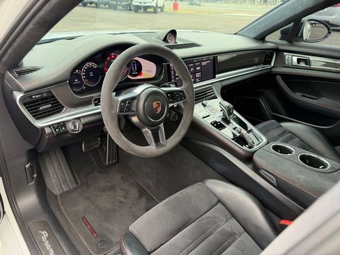 Used 2019 Porsche Panamera GTS w/ Premium Package Plus AWD/4WD image 21