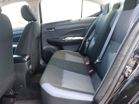 Used 2025 Nissan Versa SV FWD image 13