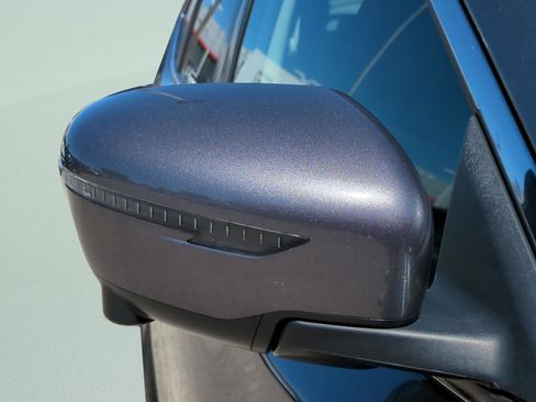 Used 2020 Nissan Rogue SL image 11