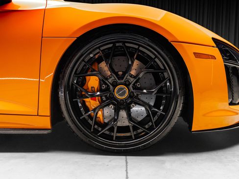 Used 2017 Audi R8 V10 plus AWD/4WD image 29