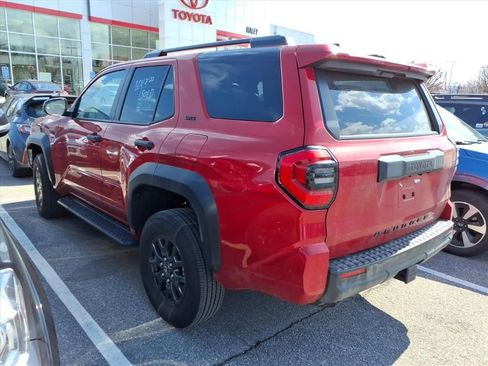 Used 2025 Toyota 4Runner SR5 image 3